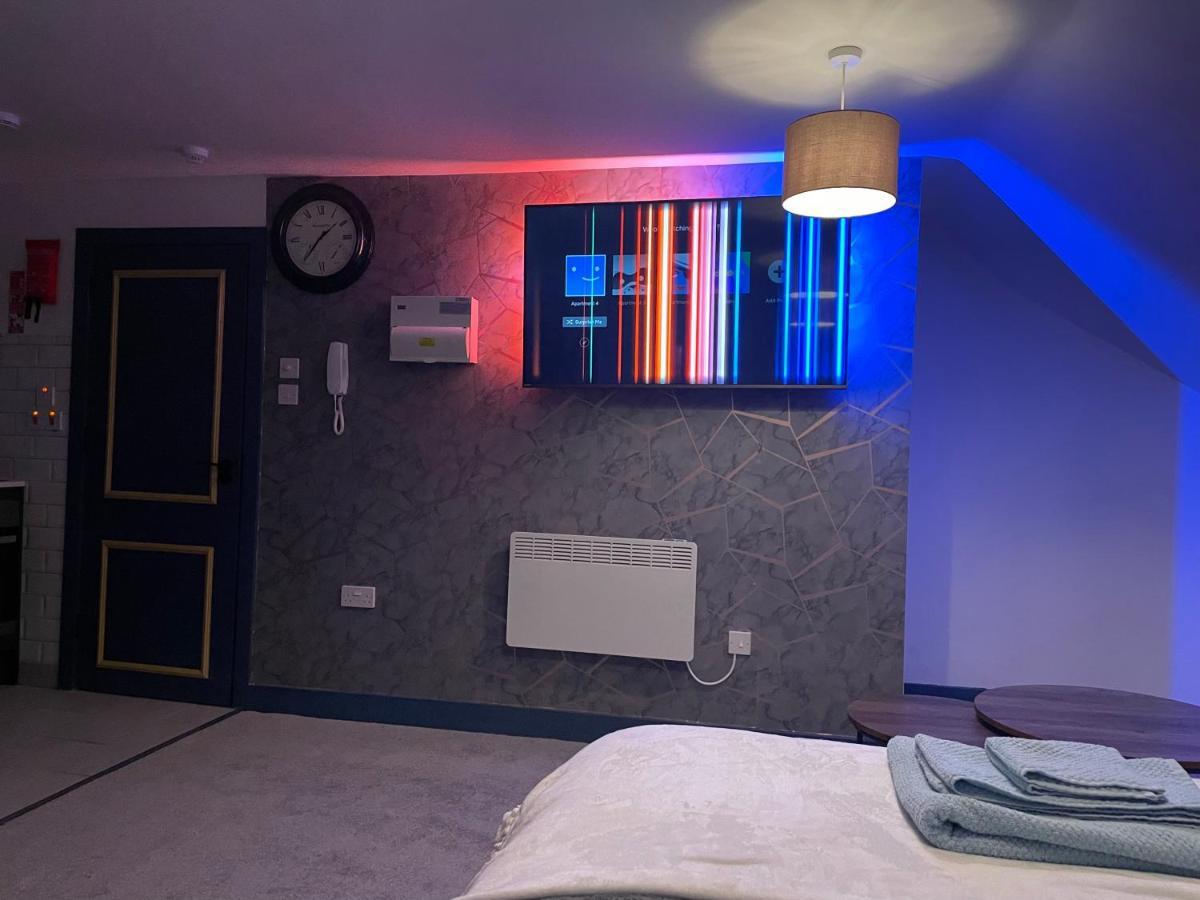Lovely Studio Apartment Located In Birmingham Eksteriør billede